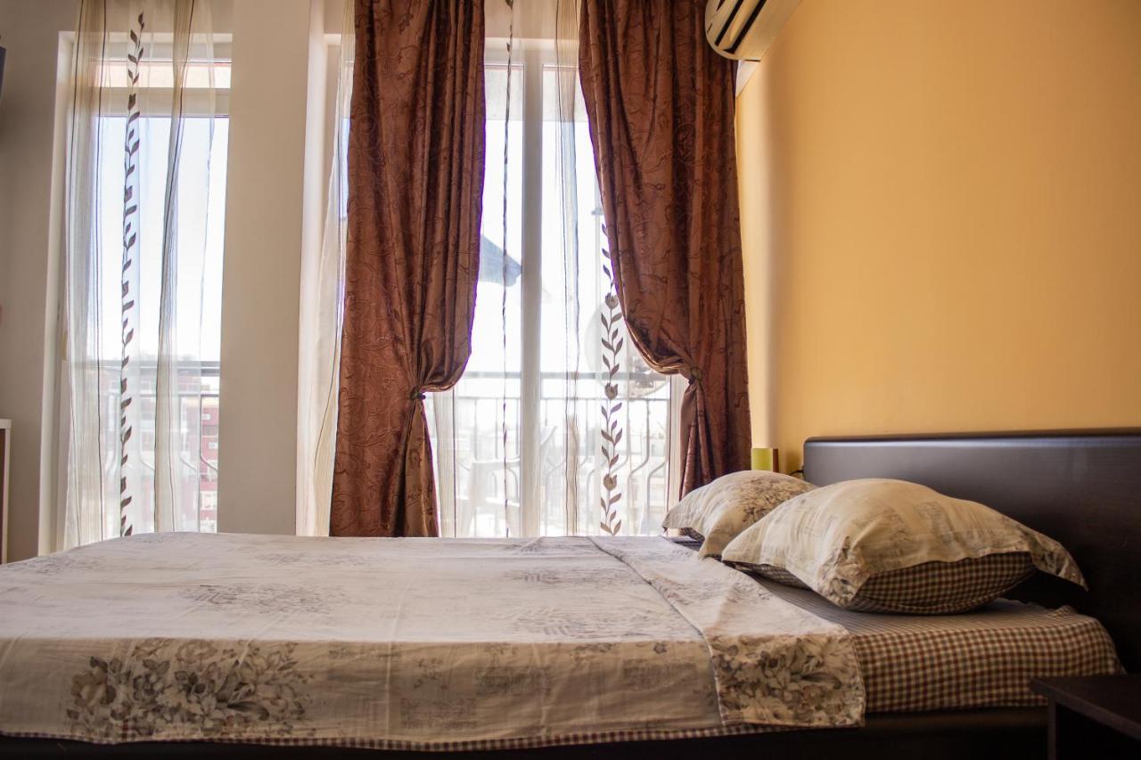 Central Couple Studio Поморіє Екстер'єр фото